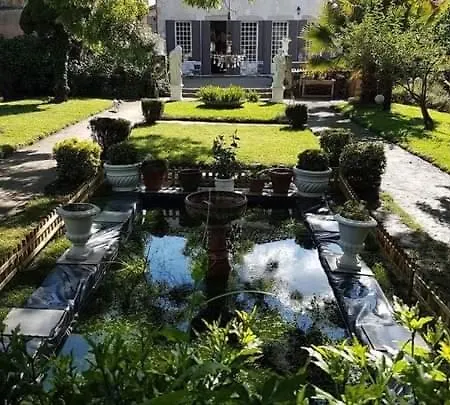 Bed and breakfast La Des Remparts 3*